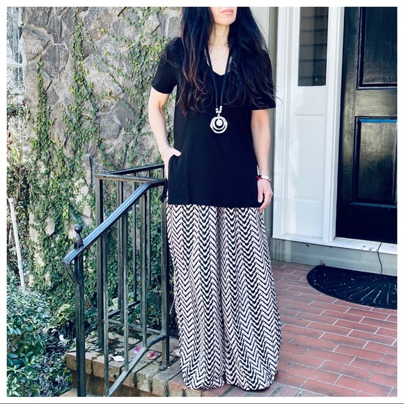 Super wide leg chevron print palazzo pants - Picture 8 of 8